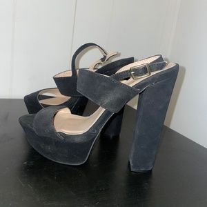 Qupid black strappy heels